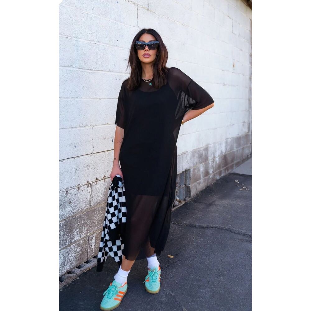 NWT Dressed in LALA Karma Oversized Mesh Dress + Slip Black Large - Picture 4 of 13